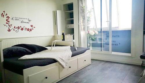 Standard Triple Studio