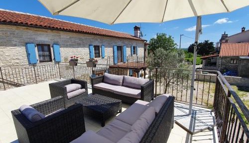 Deluxe Triple Room with Sea View