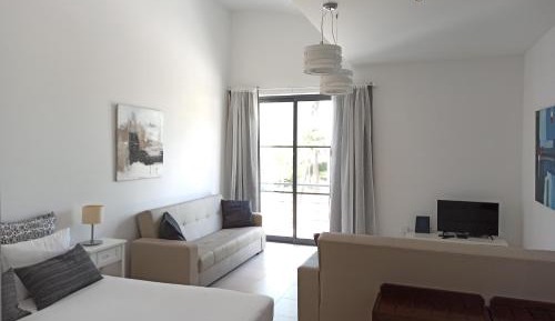 Deluxe Double Studio