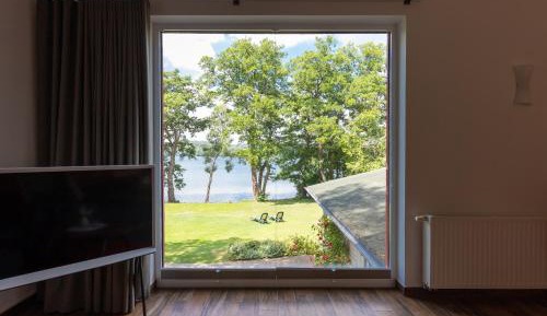 Suite with Lake View