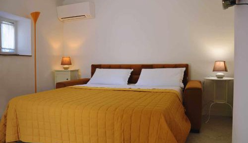 Suite with Garden View
