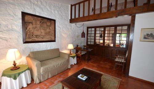 Studio (2 Adults)