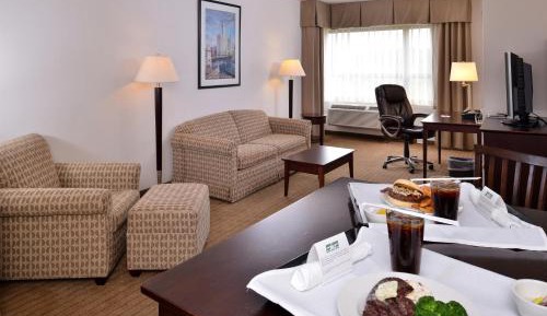 1 King Bed Standard Top Floor