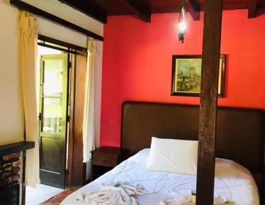 Apartment with Garden View