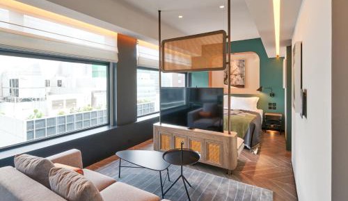 City Deluxe Room