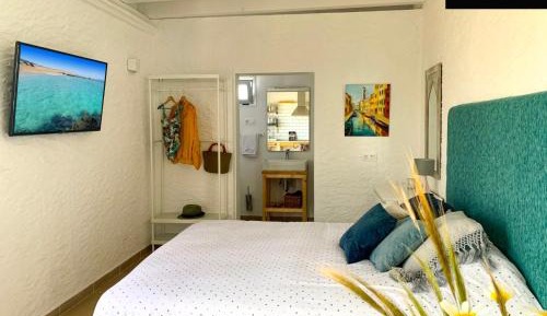 Studio with Sea View