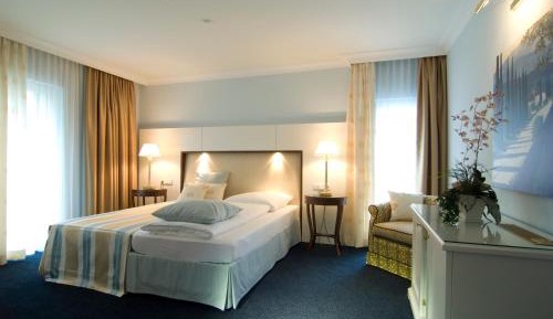 Elegance Double Room