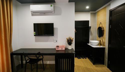 Twin Room with Balcony