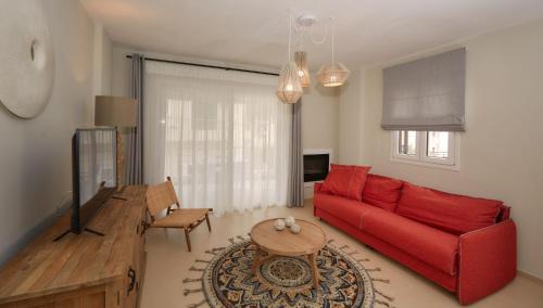 One-Bedroom Villa with Kitchenette