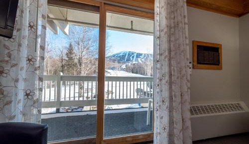 Queen Room with Balcony