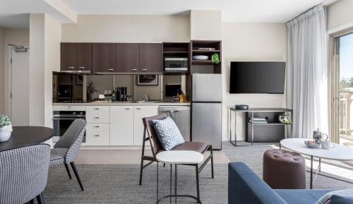 One Bedroom Executive