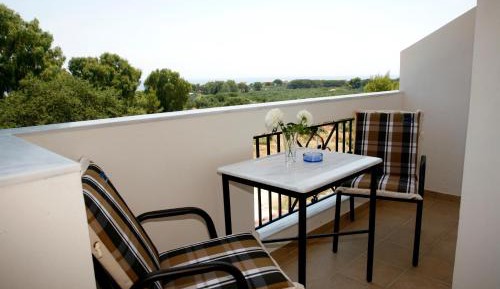 Two-Bedroom Apartment with Sea View