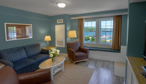 King Suite with Sofa Bed