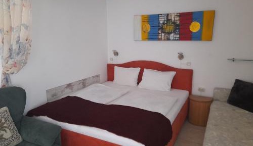 Comfort Triple Room with Balcony or Terrace