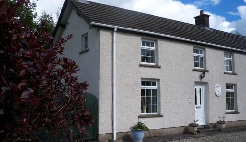 Cottage with Garden View