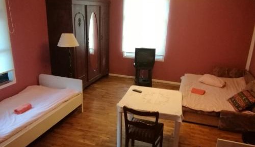 Quadruple Room with Private Bathroom