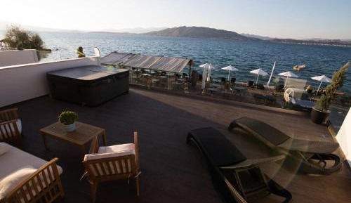 Honeymoon Suite with Sea View & Hot Tub