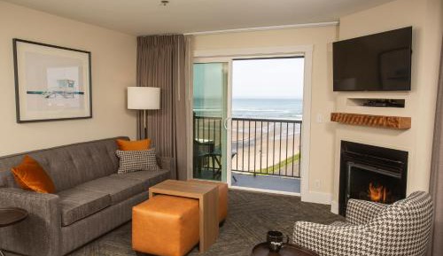 One-Bedroom Suite with Ocean View