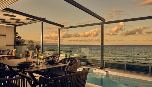 Villa - Beach Front