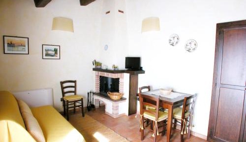 One-Bedroom Apartment (4 Adults)