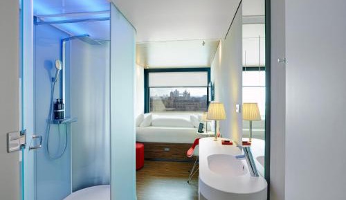 King Room - Tower of London View