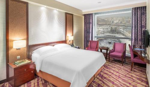  Spacious Partial Kaaba View Room – Twin Beds