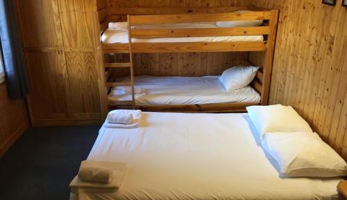 Family Room (2 Adults + 2 Children)