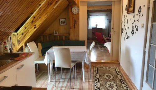 Quadruple Room with Shared Bathroom