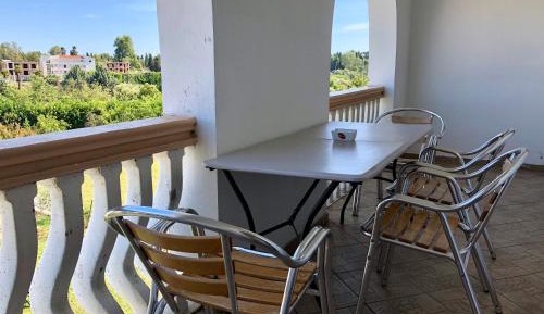 Apartment with Pool View (4 adults)