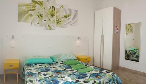 Twin Room with Private Bathroom