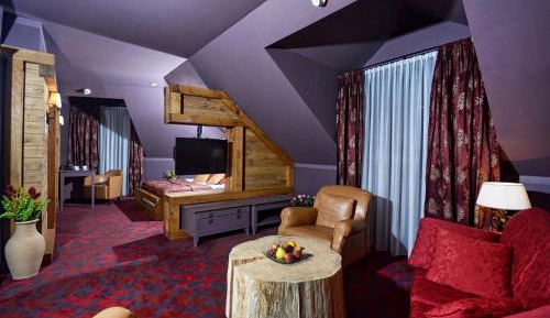 Exclusive Suite