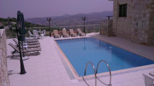 Five-Bedroom Villa with Private Pool (Three Levels)