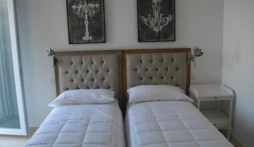 Double or Twin Room with Sea View