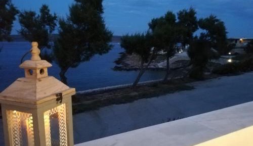 Studio Apartment with Sea View
