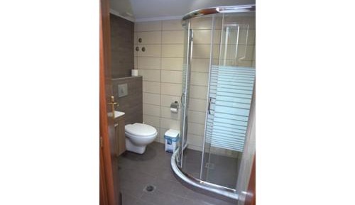 Apartment with Mountain View