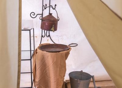 Deluxe Tent