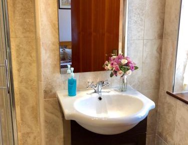 Triple Room with Bathroom