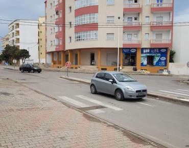 One-Bedroom Apartment without Air Conditioning