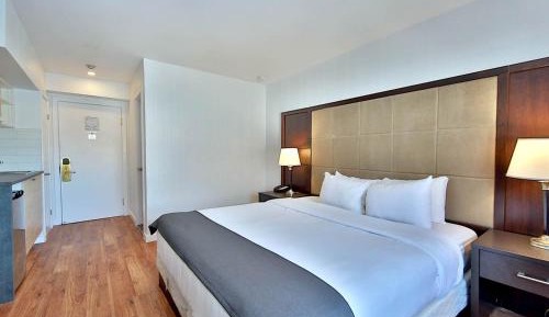 Standard King Room with Kitchenette