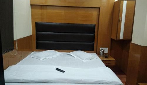 Deluxe Double Room with Shower