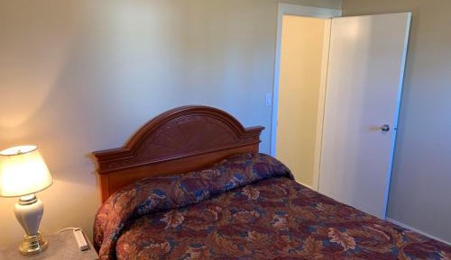 Queen Suite