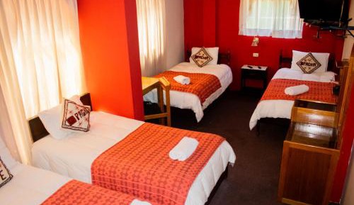 Quadruple Room with Private Bathroom