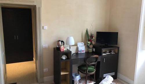 Superior Single Room