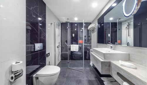 Superior Room City View