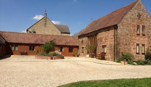 Two-Bedroom Cottage - Railway Cottage