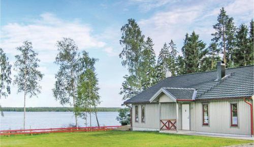 Four-Bedroom Holiday Home