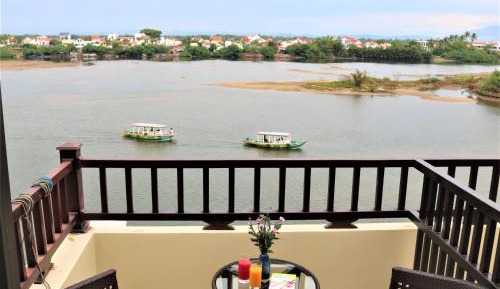 Deluxe Attic Room With Balcony and River View
