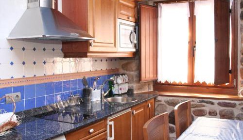 One-Bedroom Apartment with Balcony