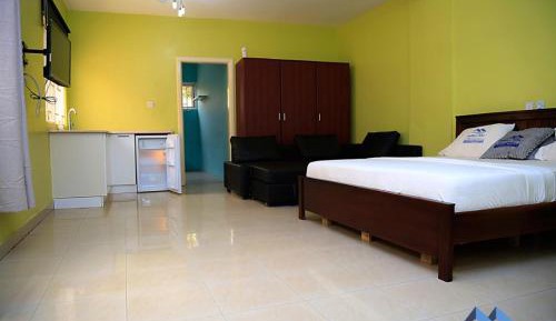 Deluxe Family Suite
