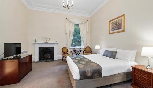 Executive Suite
